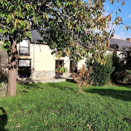 Longere Familiale Villa Melesse Exterior photo