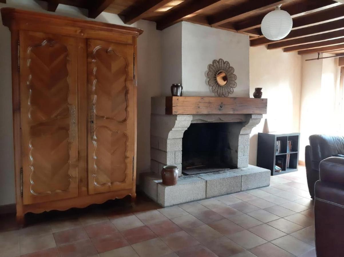 Longere Familiale Villa Melesse Exterior photo
