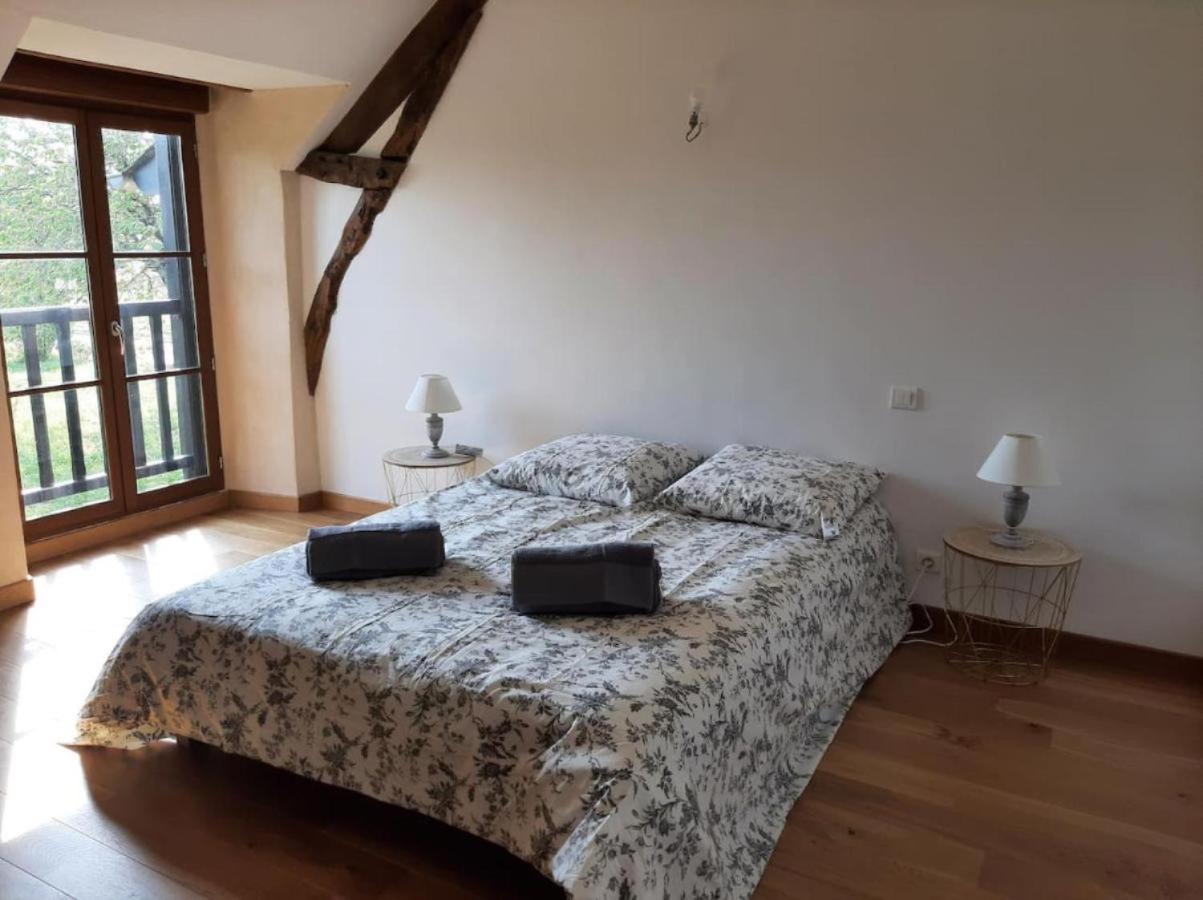 Longere Familiale Villa Melesse Exterior photo